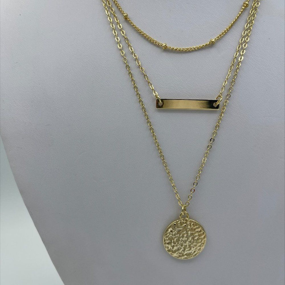 3 tiered neck chain necklace, gold tones, new, minimalist, fashion jewellery